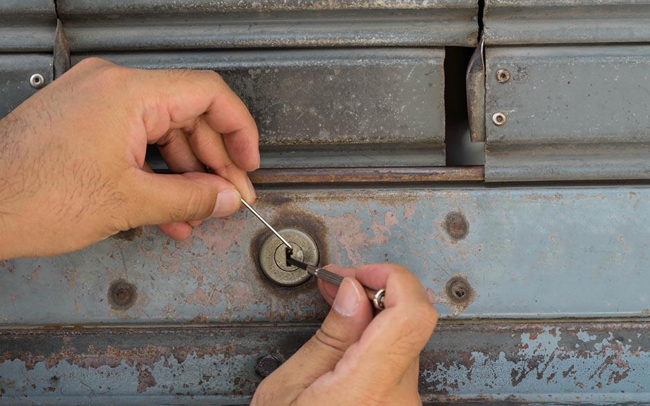 urgence serrurier prix changement serrure Aubergenville
